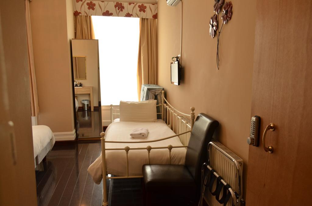 Shirley B & B Борнмут Экстерьер фото