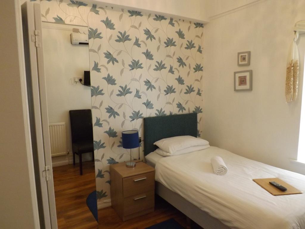Shirley B & B Борнмут Экстерьер фото
